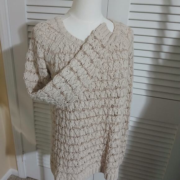 Willow & Clay M Cream Metallic Thread Long-Sleeved Raglan-Sleeved Cotton Sweater - Picture 3 of 16